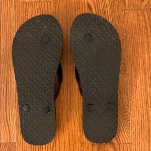 Tory Burch Shoes - Tory Burch flip flops Tory Burch Shoes - Tory Burch flip flops